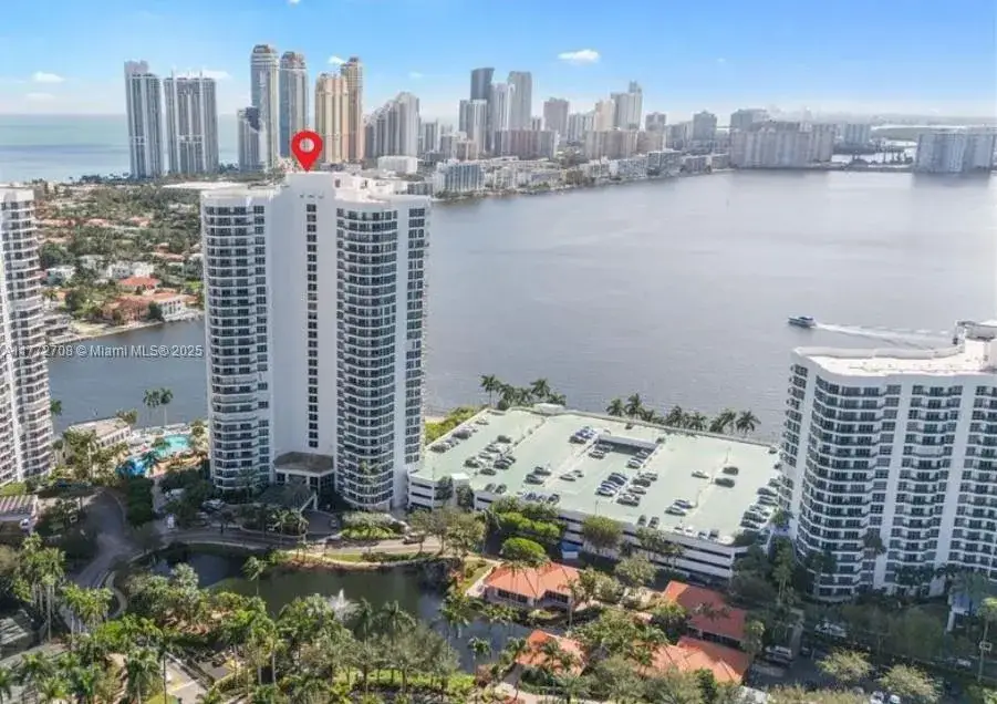 2 bedroom 2 bath Residential for sale at 19101 NE 36th Ct # 302, Aventura FL 33180