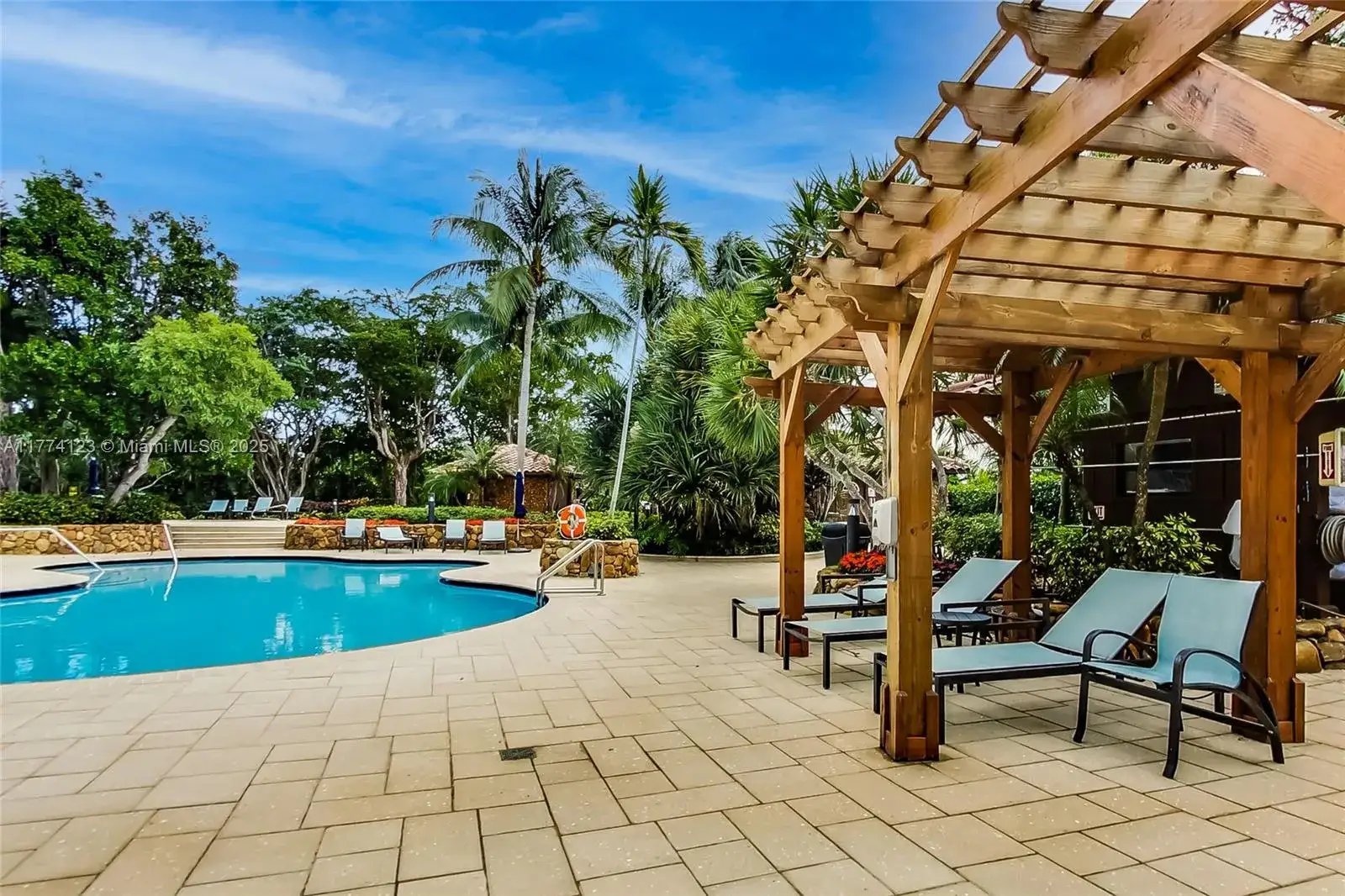 2 bedroom 2 bath Residential for sale at 2000 Towerside Ter # 901, Miami FL 33138