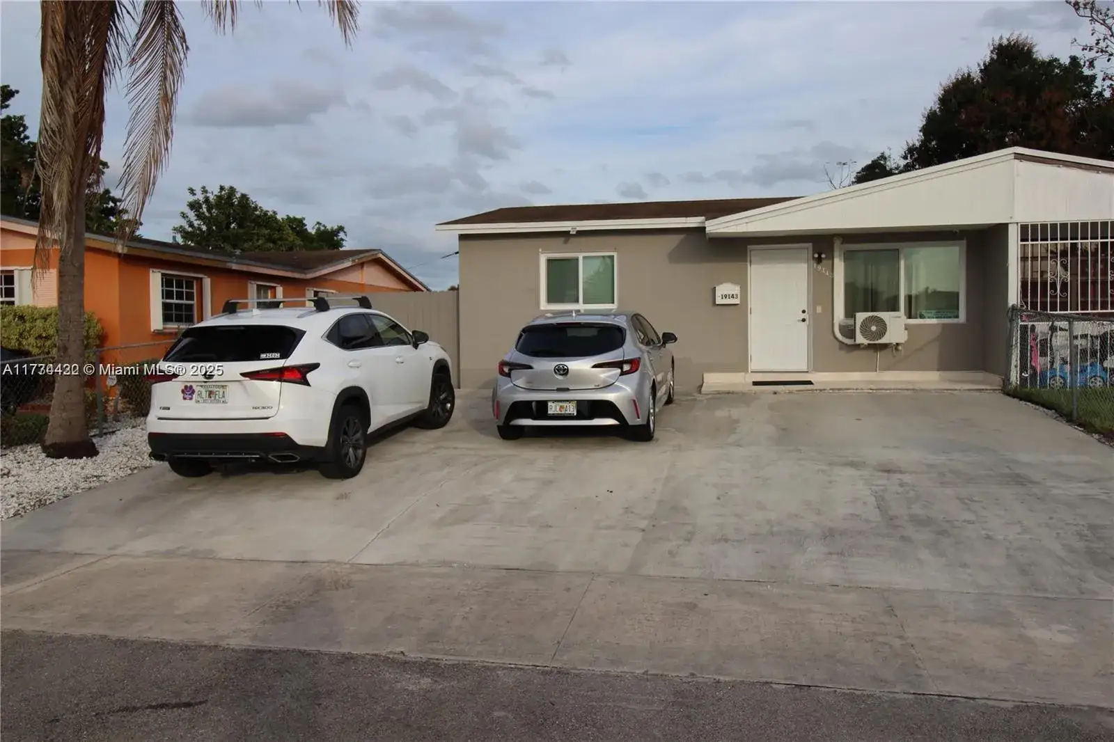 3 bedroom 1 bath Residential for sale at 19143 NW 35th Ave, Miami Gardens FL 33056