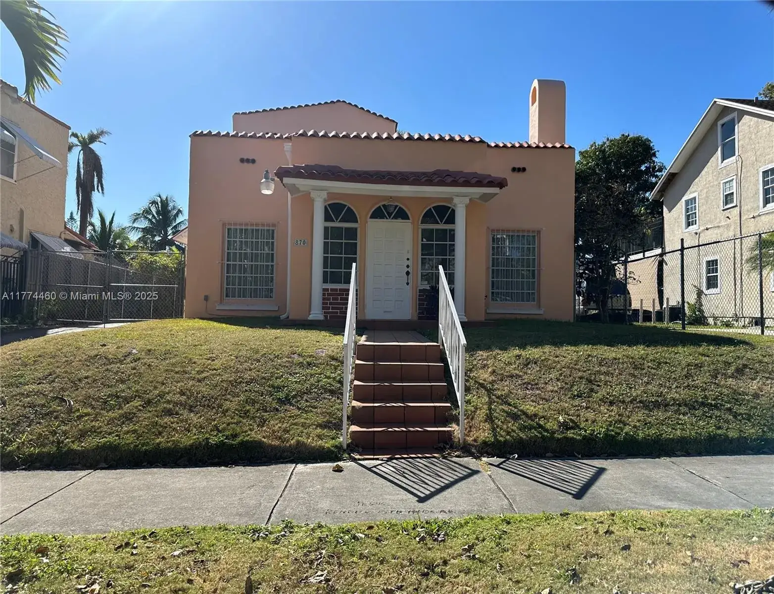 Residential Income for sale at 870 NW 14th Ct, Miami FL 33125