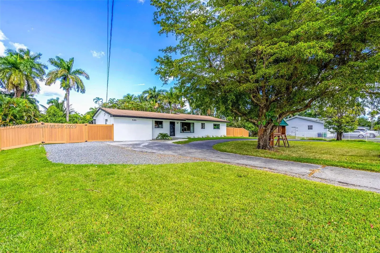 4 bedroom 3 bath Residential Lease for rent at 535 N Biscayne River Dr # 1, Miami FL 33169