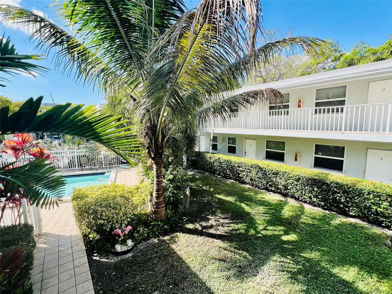 1 bedroom 1 bath Residential Lease for rent at 417 NE 17th Ave # 10, Fort Lauderdale FL 33301