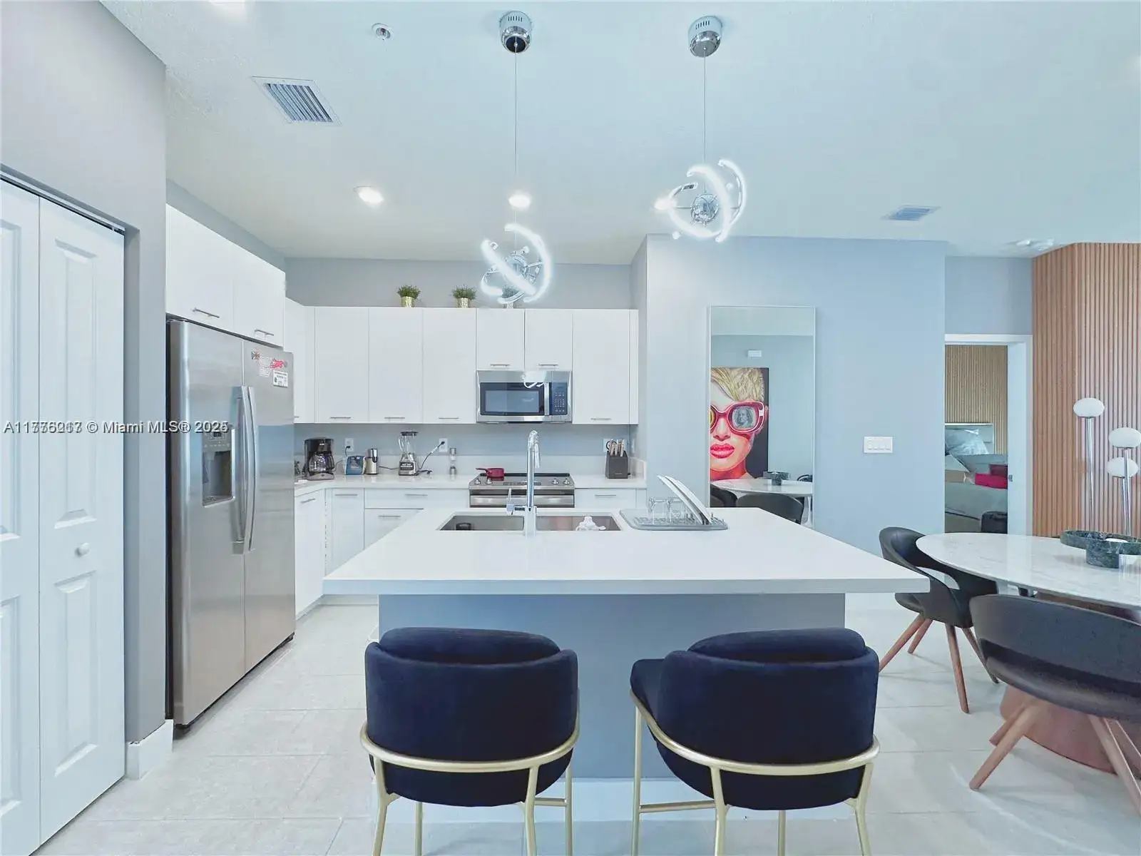 2 bedroom 2 bath Residential for sale at 8167 NW 41st St # 410, Doral FL 33166