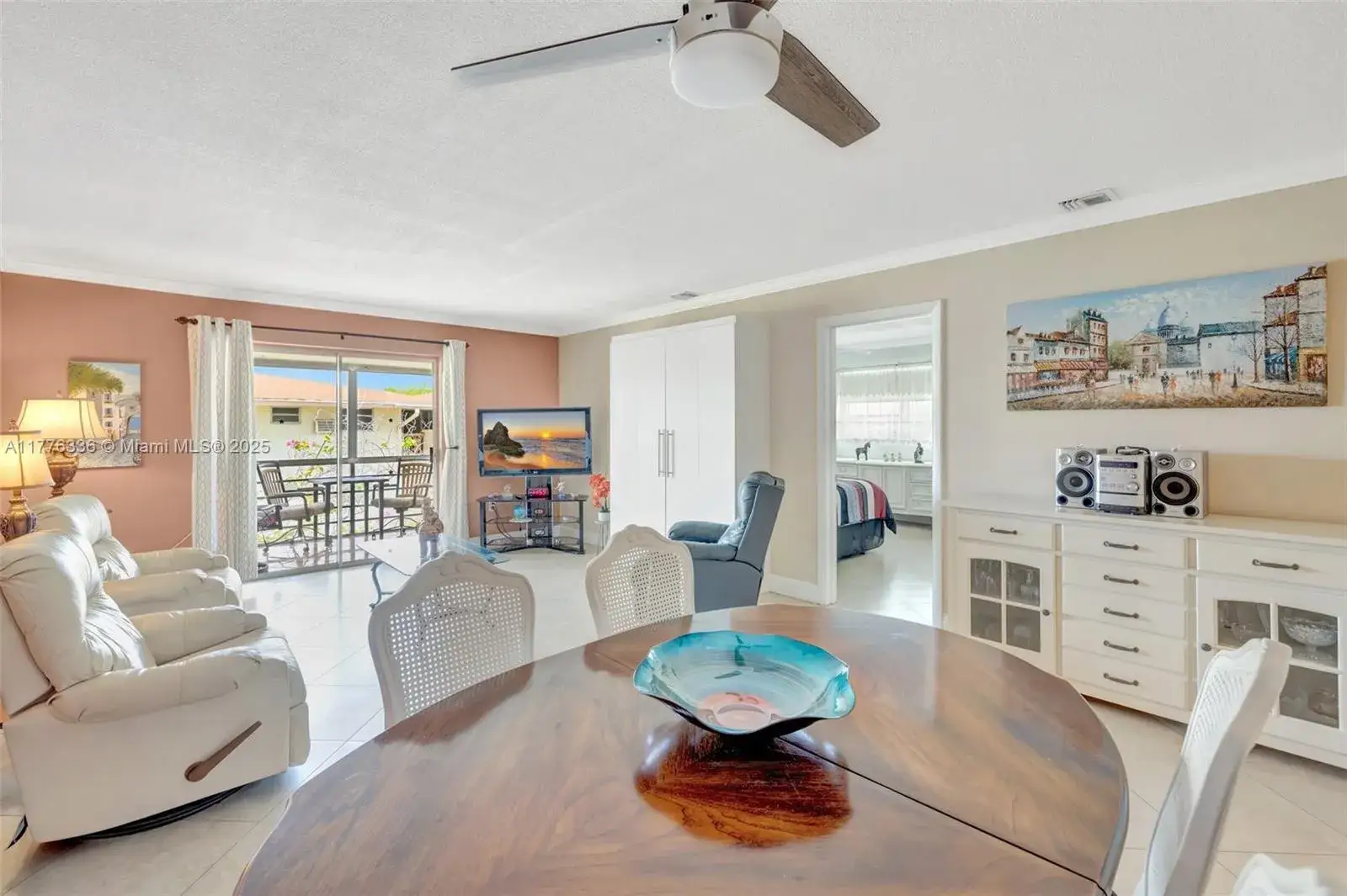 1 bedroom 1 bath Residential for sale at 16900 NE 14th Ave # 314, Miami FL 33162