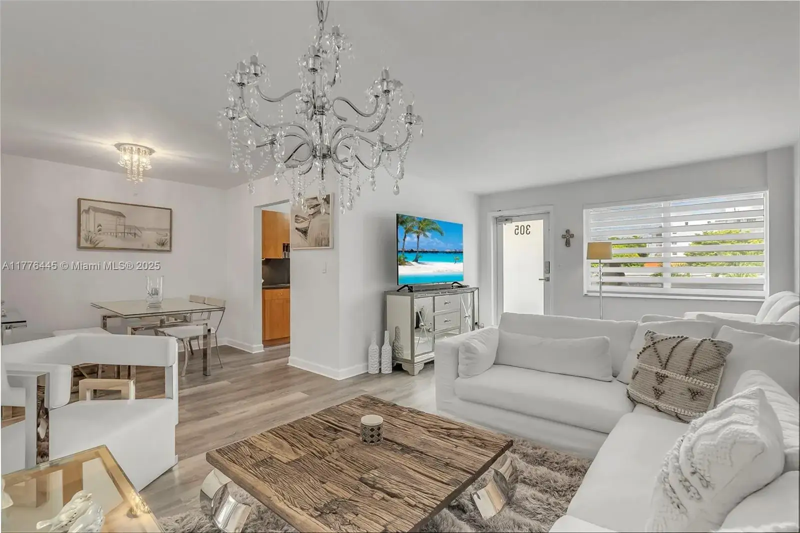 1 bedroom 1 bath Residential for sale at 1030 9th St # 305, Miami Beach FL 33139