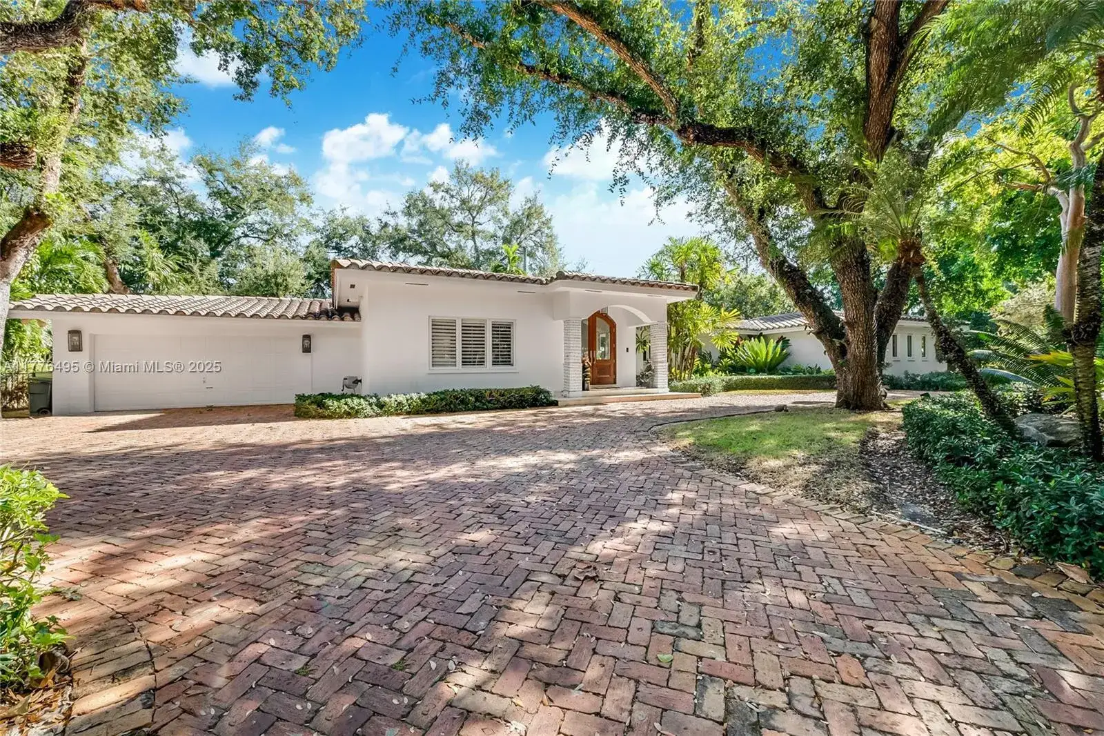 5 bedroom 4 bath Residential for sale at 6925 Tordera St, Coral Gables FL 33146