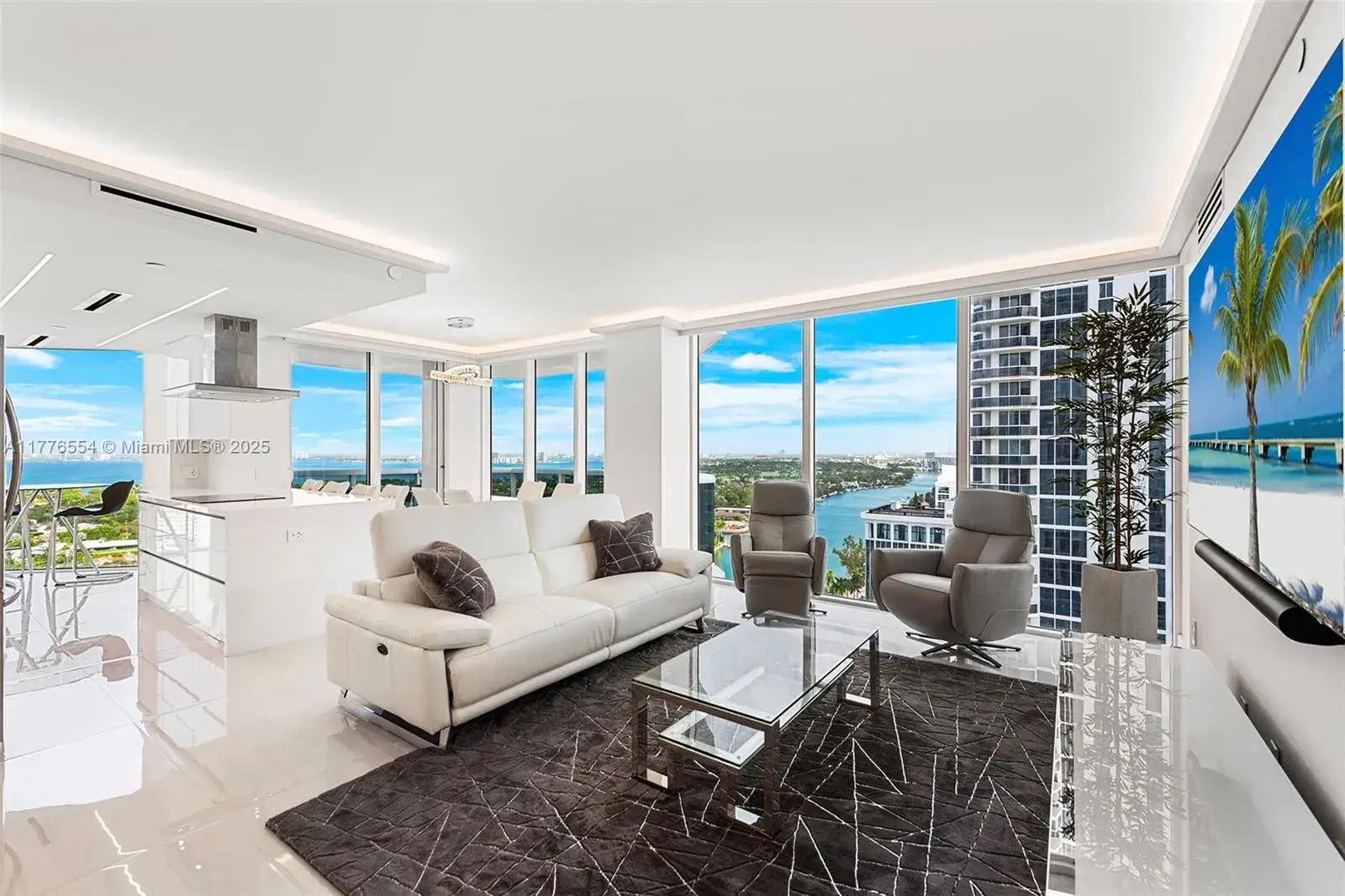 2 bedroom 2 bath Residential for sale at 4775 Collins Ave # 2607, Miami Beach FL 33140