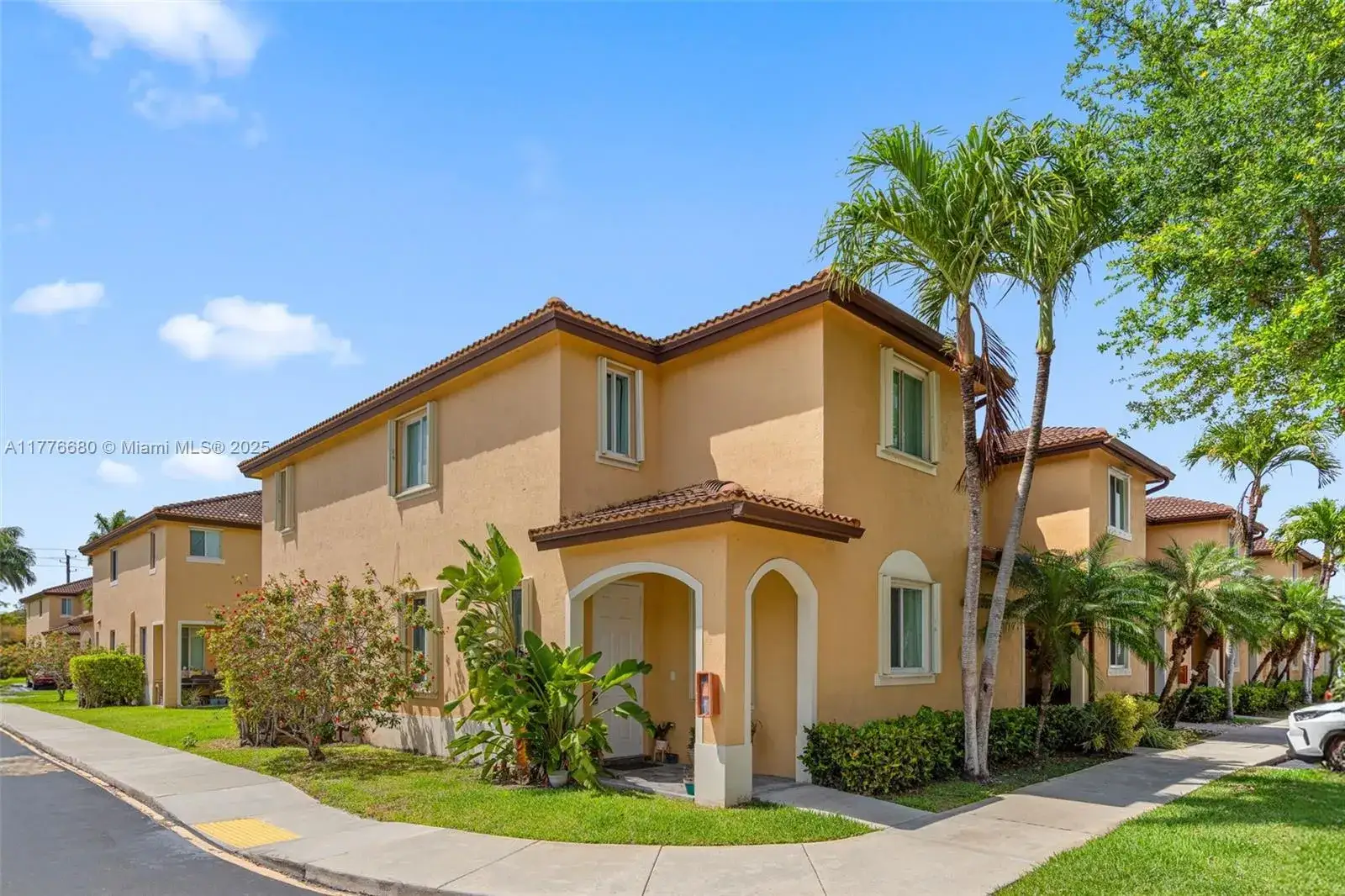 3 bedroom 2 bath Residential Lease for rent at 12030 SW 268th St # 51, Homestead FL 33032