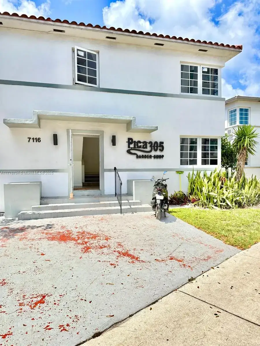 1 bath Residential Lease for rent at 7116 Bay Dr # 6, Miami Beach FL 33141