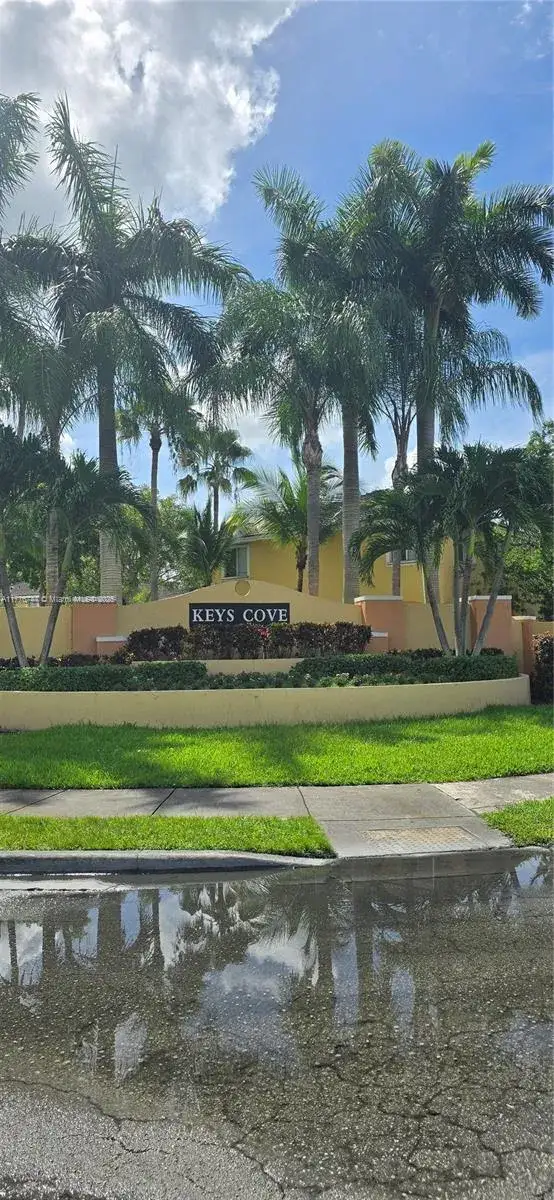3 bedroom 2 bath Residential for sale at 2918 SE 15th Rd # 59, Homestead FL 33035