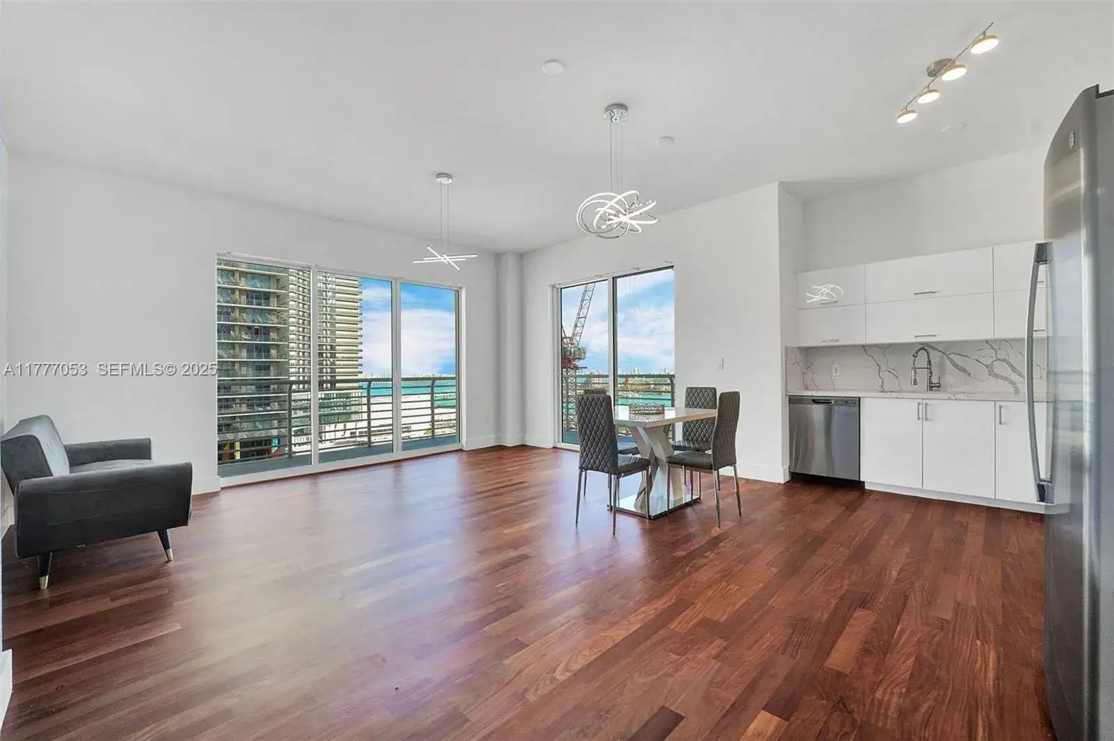 2 bedroom 2 bath Residential for sale at 234 NE 3rd St # 2202, Miami FL 33132