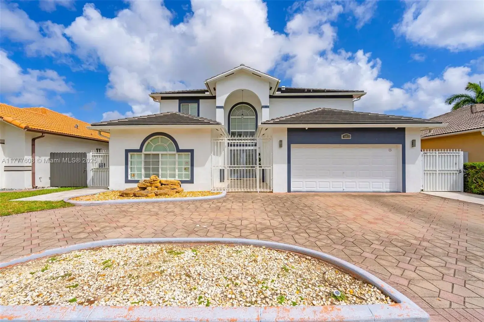 6 bedroom 4 bath Residential for sale at 16075 SW 149th Ter, Miami FL 33196
