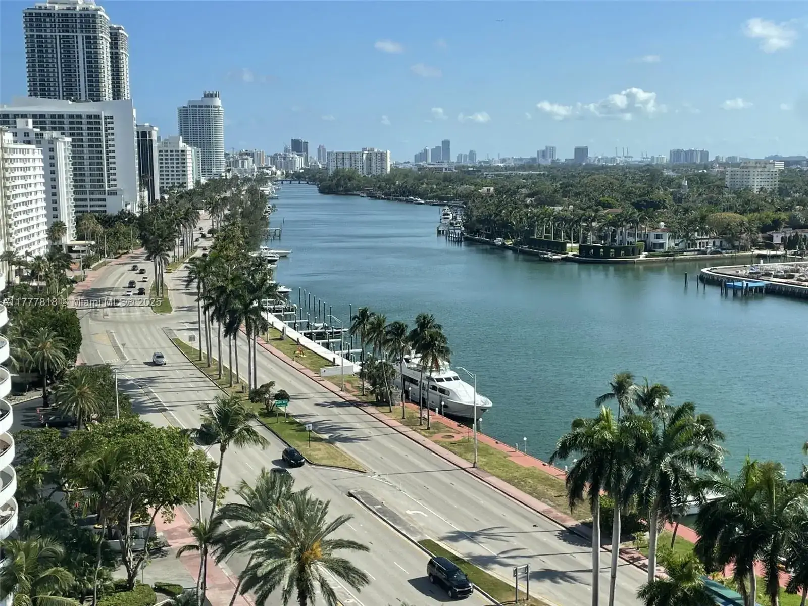 2 bedroom 2 bath Residential Lease for rent at 5161 Collins Ave # 1206, Miami Beach FL 33140