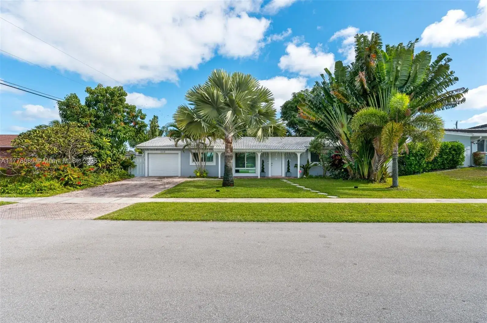 3 bedroom 2 bath Residential for sale at 668 NW 16th Ave, Boca Raton FL 33486