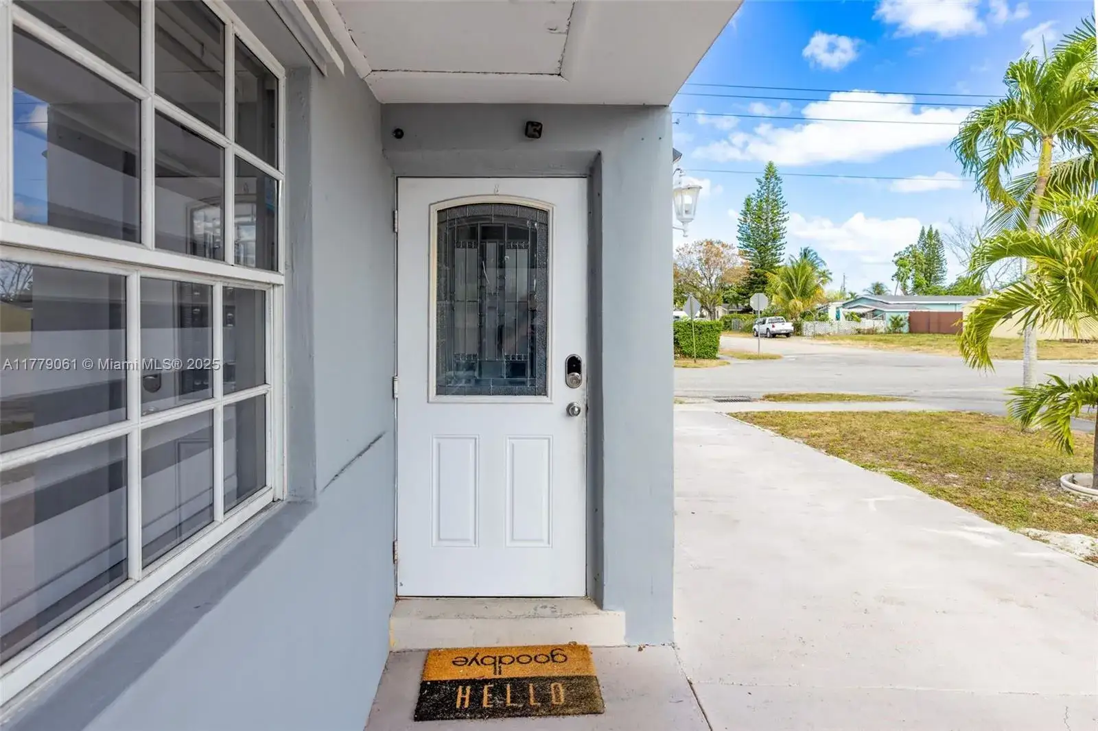 3 bedroom 2 bath Residential Lease for rent at 6801 Park St # 6801, Hollywood FL 33024