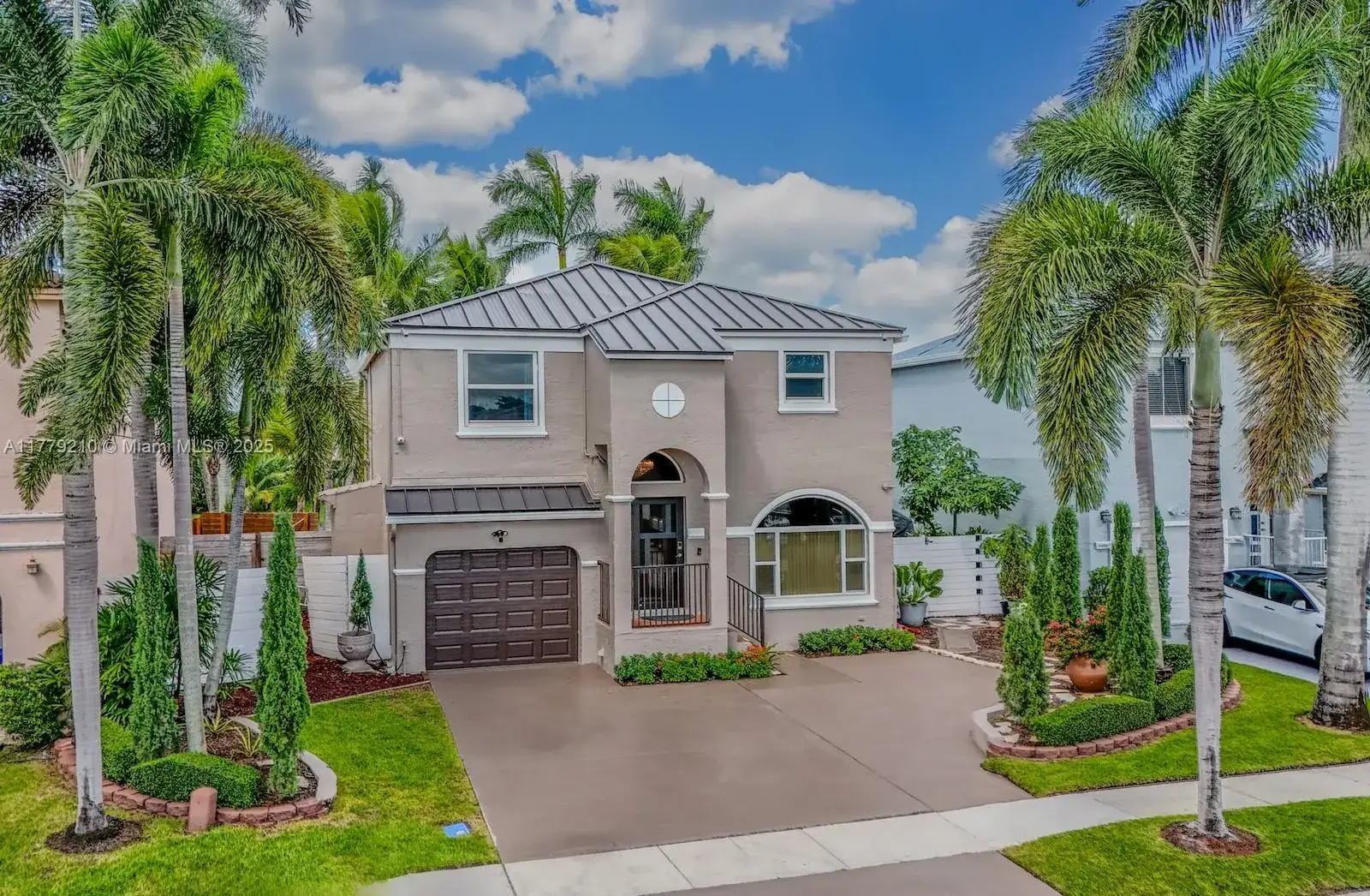 3 bedroom 2 bath Residential for sale at 15835 NW 7th St, Pembroke Pines FL 33028