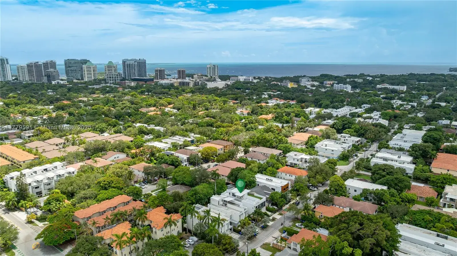 4 bedroom 4 bath Residential for sale at 3045 Elizabeth St # 3045, Miami FL 33133