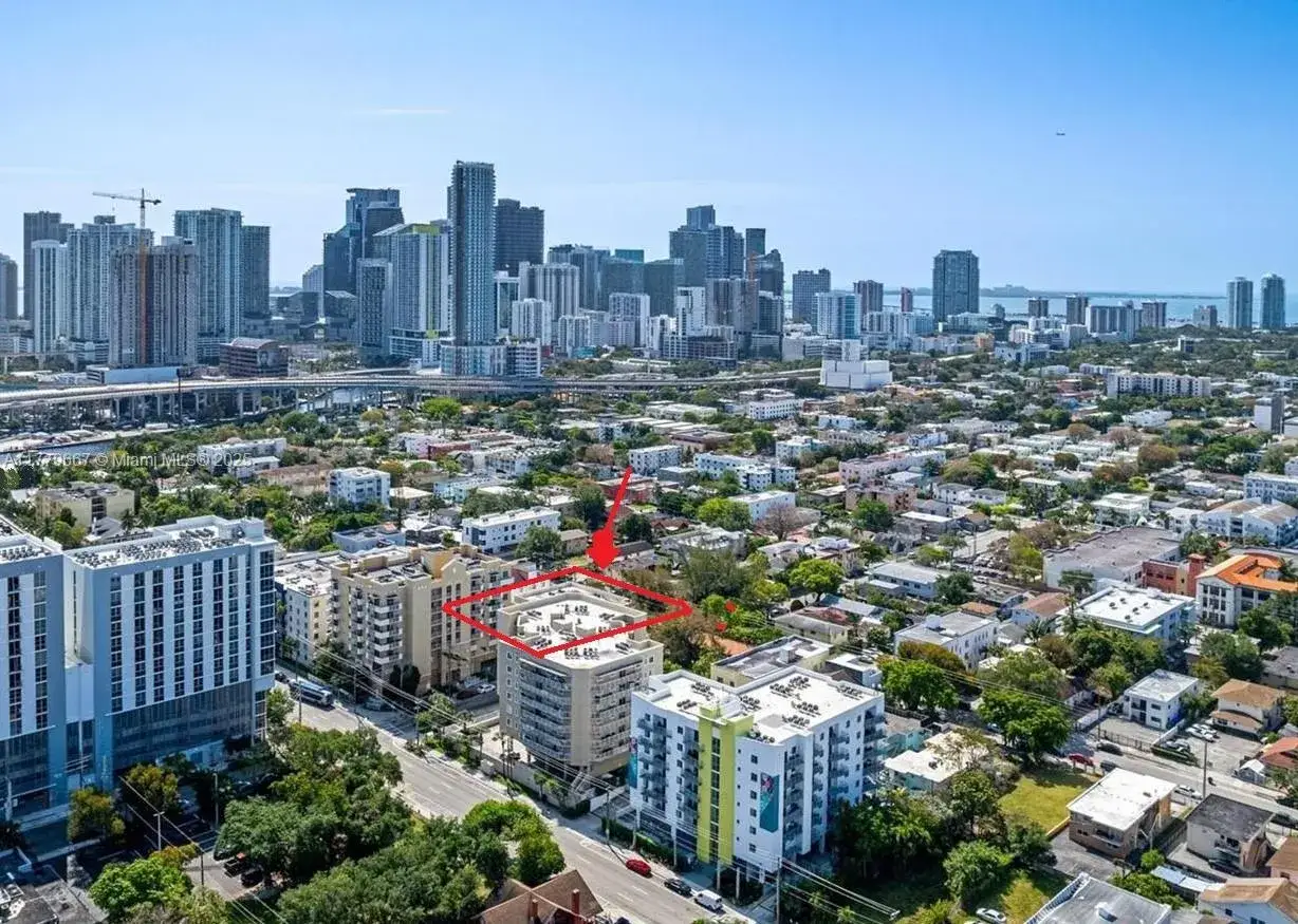 2 bedroom 2 bath Residential for sale at 102 SW 6th Ave # 701, Miami FL 33130