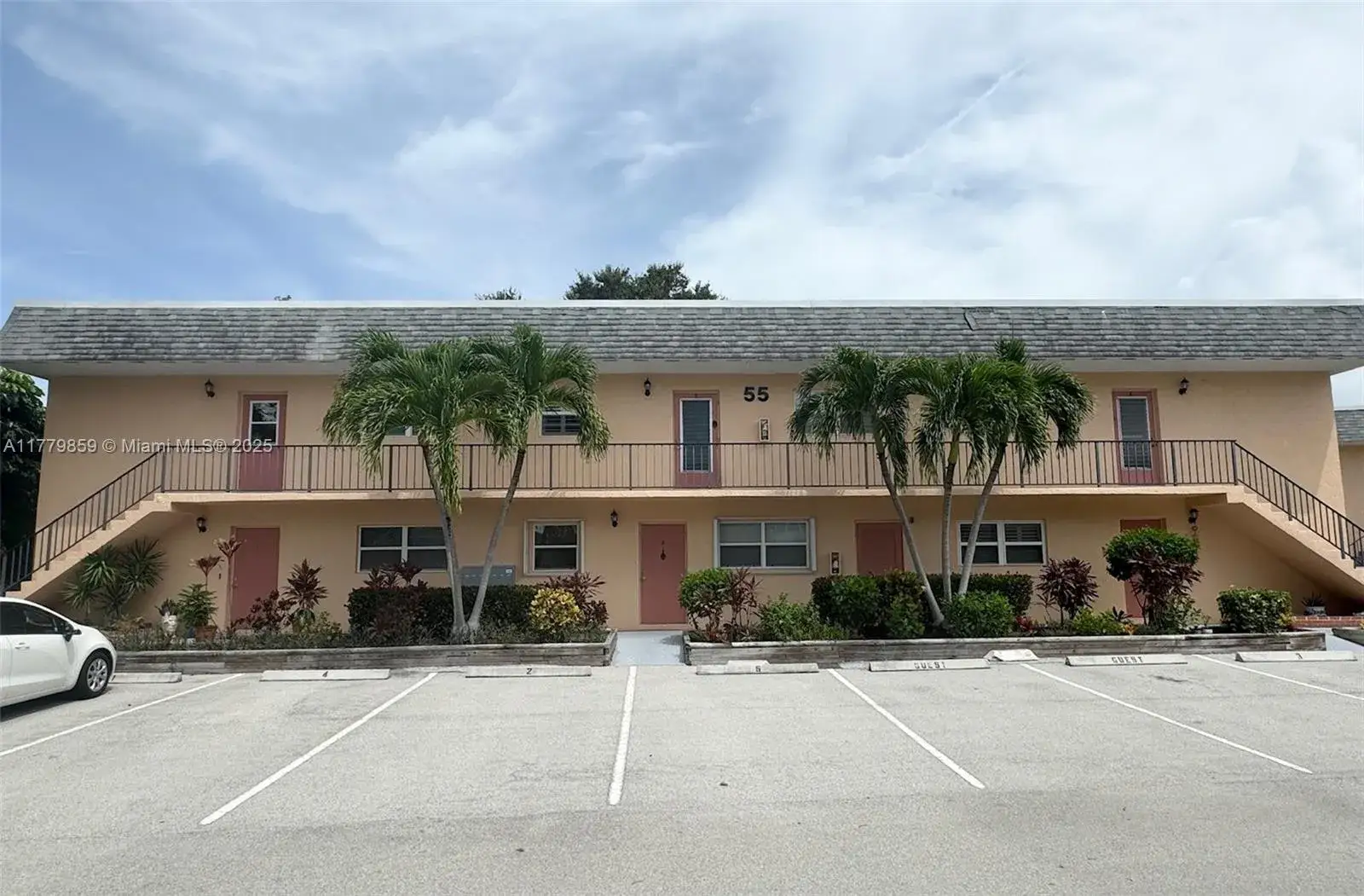 2 bedroom 2 bath Residential Lease for rent at 2950 SE Ocean Blvd # 555, Stuart FL 34996