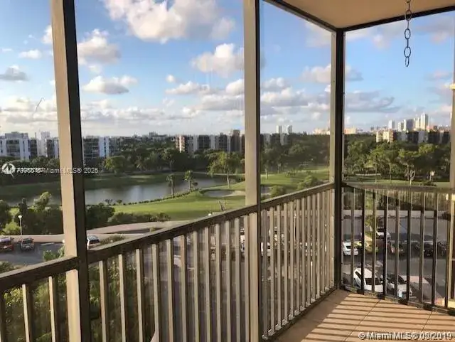2 bedroom 2 bath Residential for sale at 20301 W Country Club Dr # 830, Aventura FL 33180