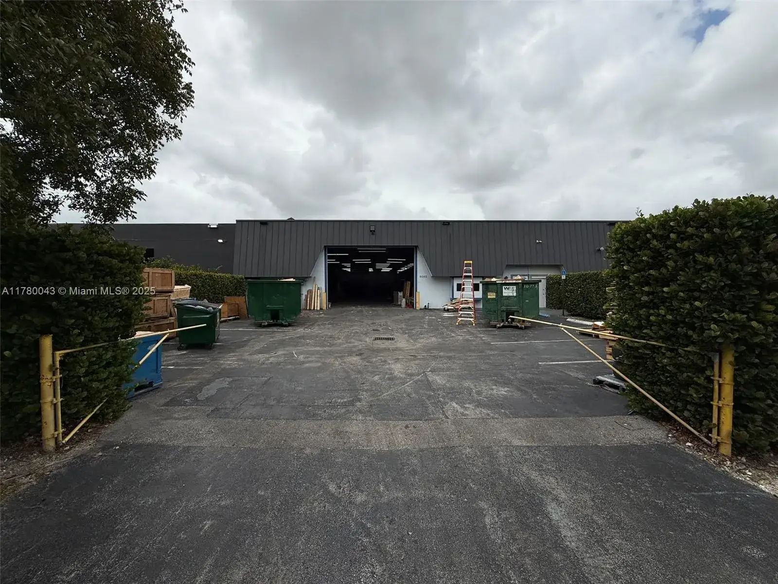 8080 NW 33rd St, Doral FL 33122