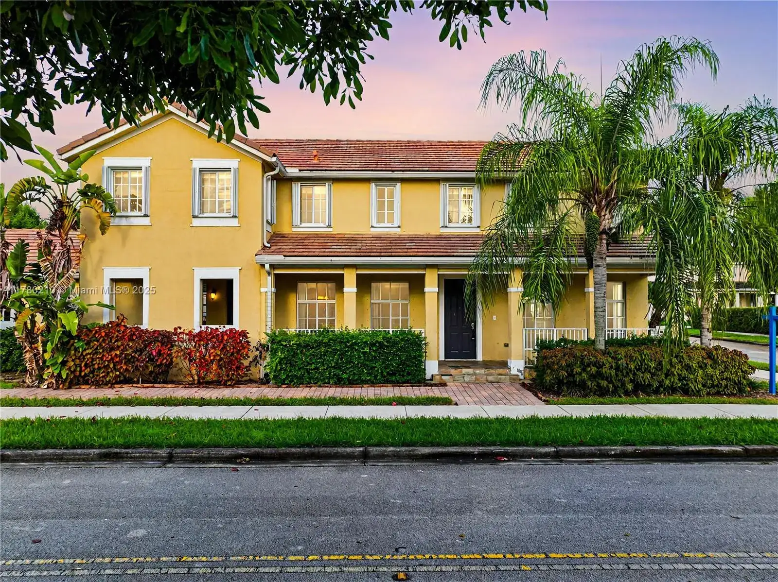 4 bedroom 2 bath Residential for sale at 13955 SW 278th Ln, Homestead FL 33032