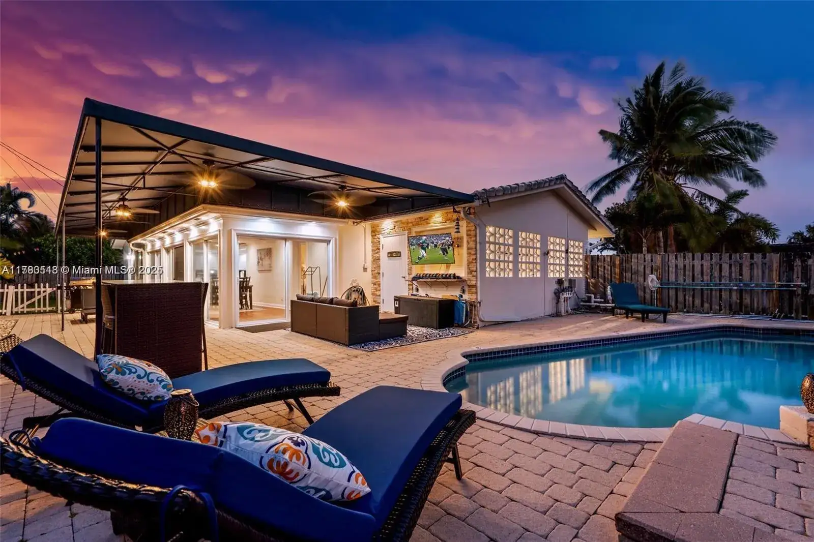 3 bedroom 2 bath Residential for sale at 2231 NE 38th St, Lighthouse Point FL 33064