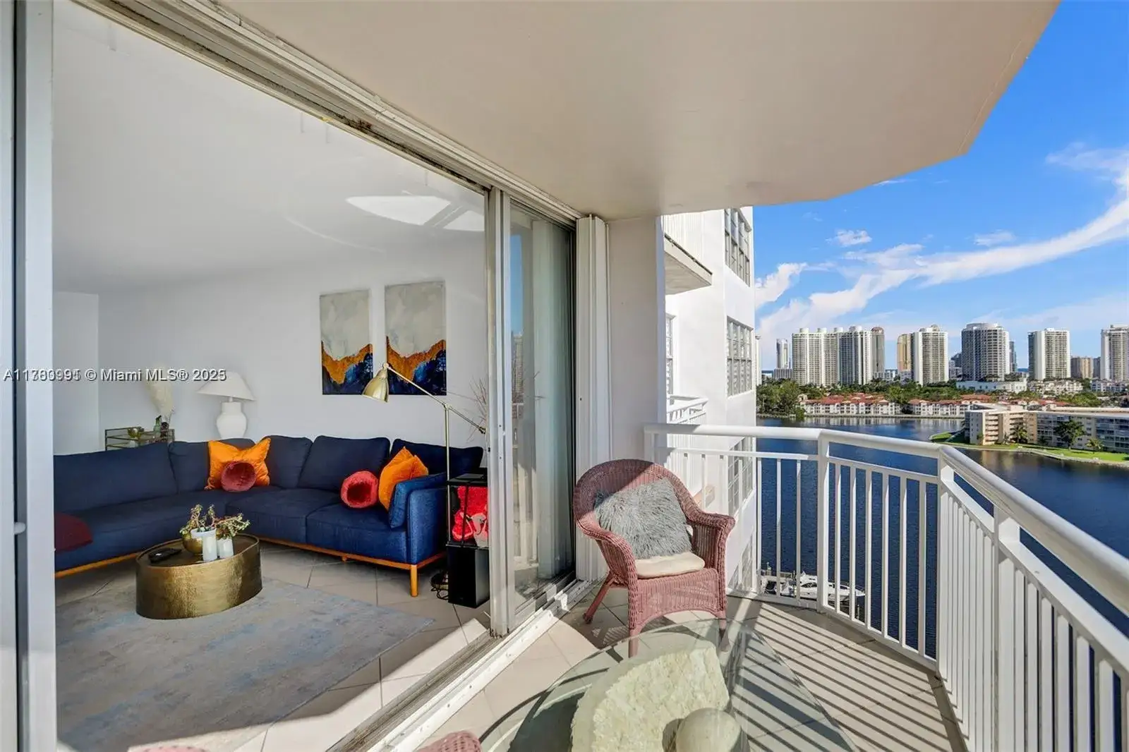 1 bedroom 2 bath Residential for sale at 18041 Biscayne Blvd # 1603, Aventura FL 33160
