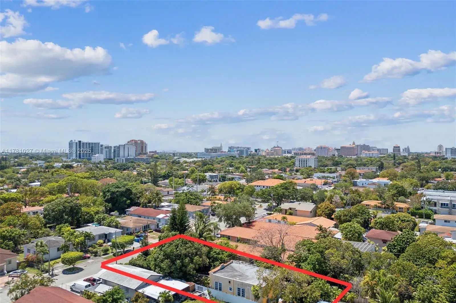 3 bedroom 1 bath Residential for sale at 2953 SW 17th St, Miami FL 33145