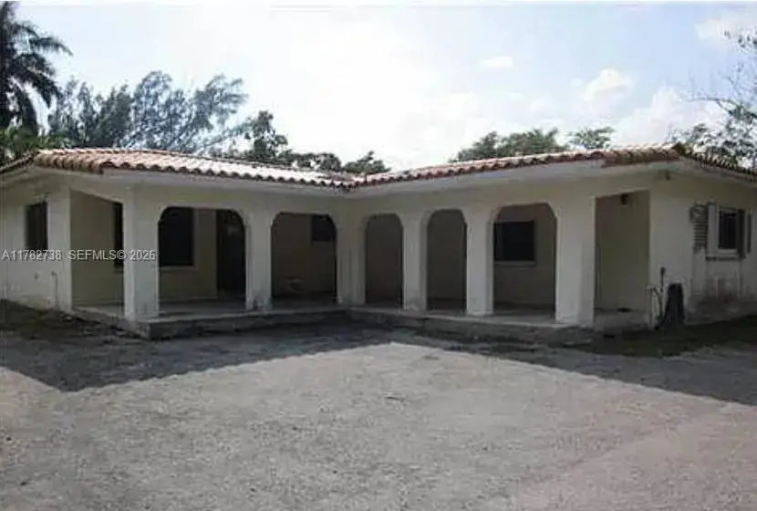 5 bedroom 4 bath Residential for sale at 1860 NW 107th St, Miami FL 33167