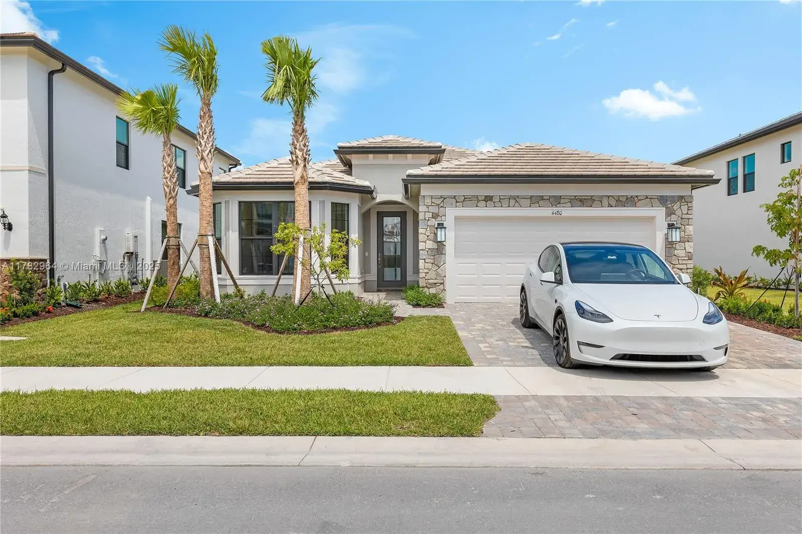 4 bedroom 2 bath Residential for sale at 4480 Gramercy Dr, Oakland Park FL 33309