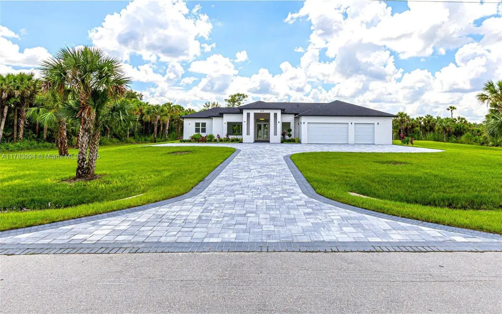 4 bedroom 4 bath Residential for sale at 2632 30th AVE SE, Naples FL 34117