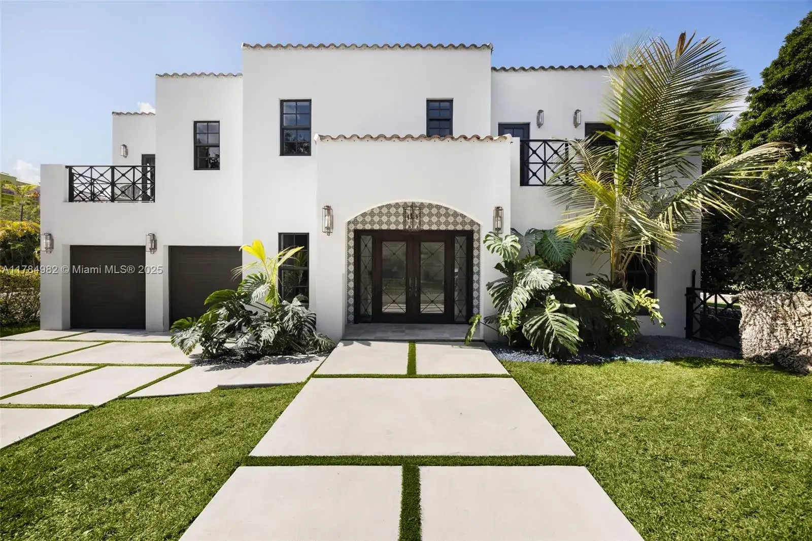 5 bedroom 5 bath Residential for sale at 120 Morningside Dr, Coral Gables FL 33133