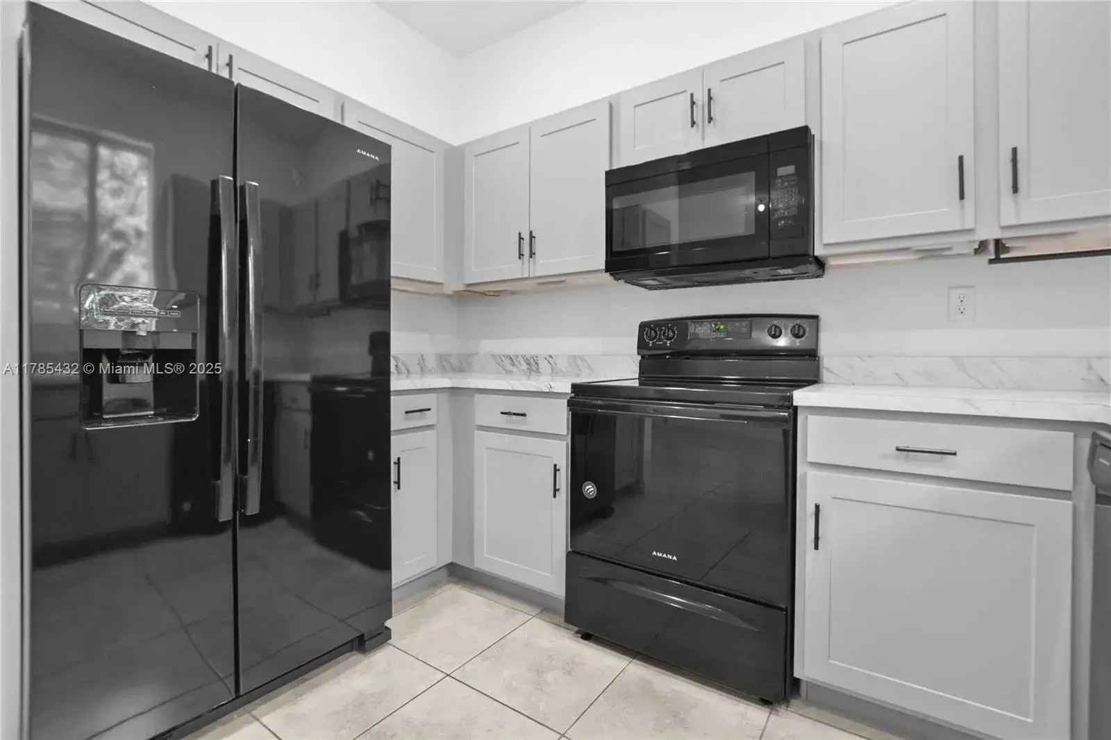 3 bedroom 2 bath Residential for sale at 1417 NW 208TH TER # 1417, Miami Gardens FL 33169