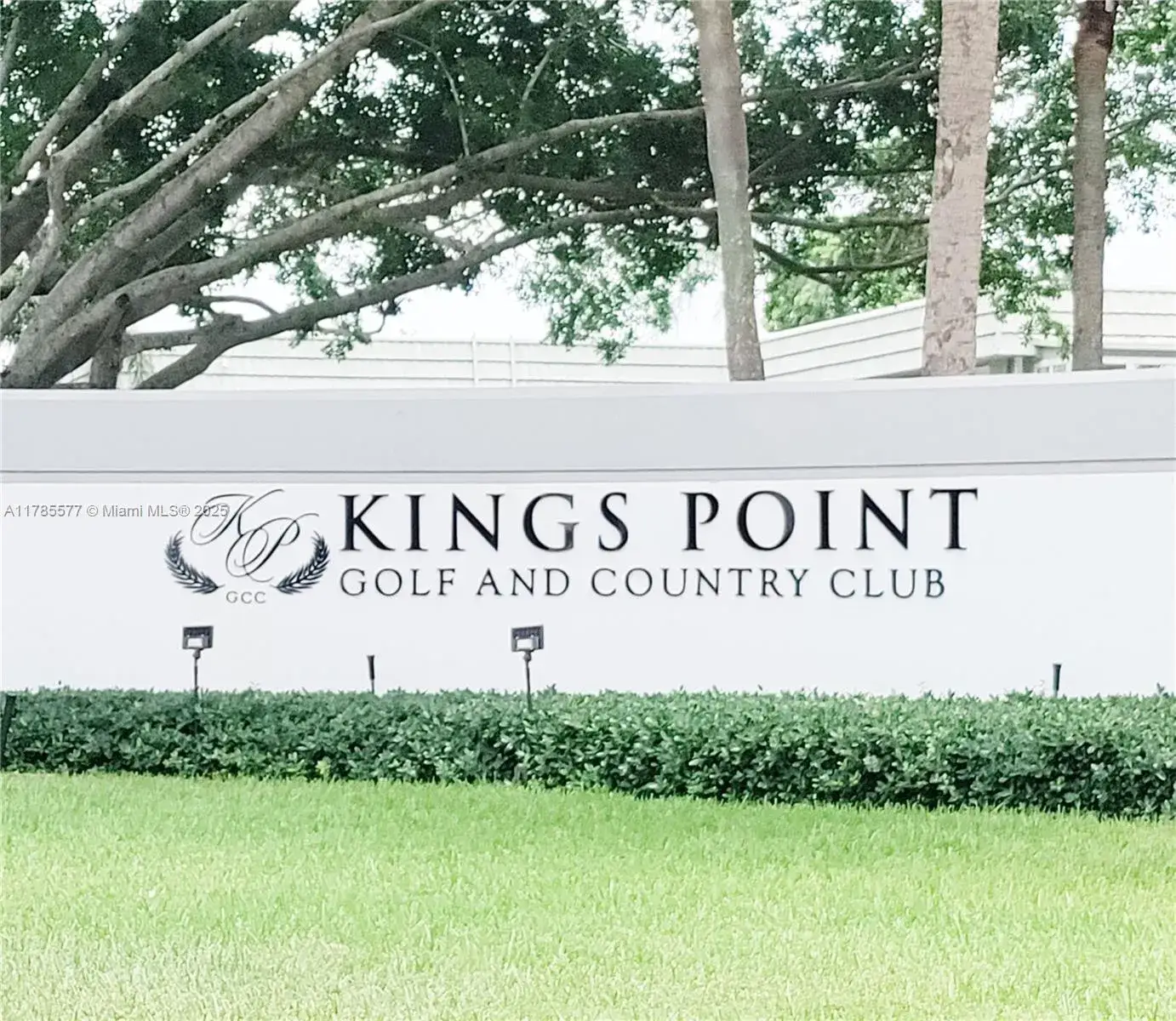 2 bedroom 2 bath Residential for sale at 60 Burgundy B # 60, Delray Beach FL 33484