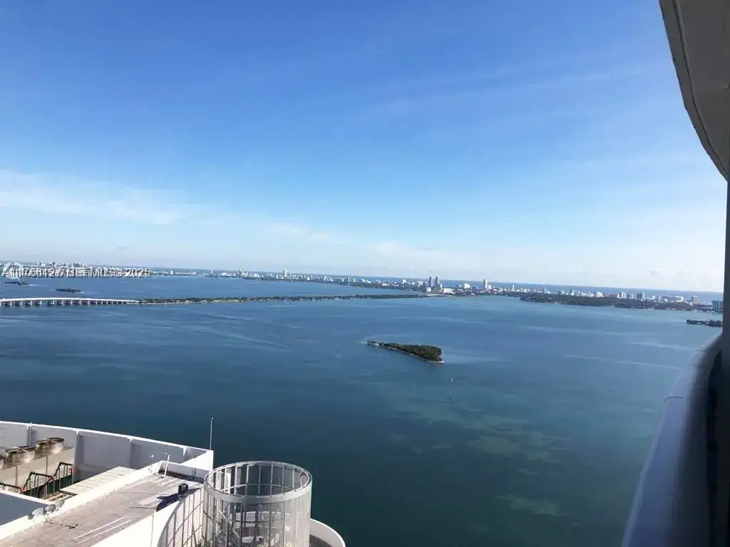 2 bedroom 3 bath Residential for sale at 488 NE 18th St # 4905, Miami FL 33132