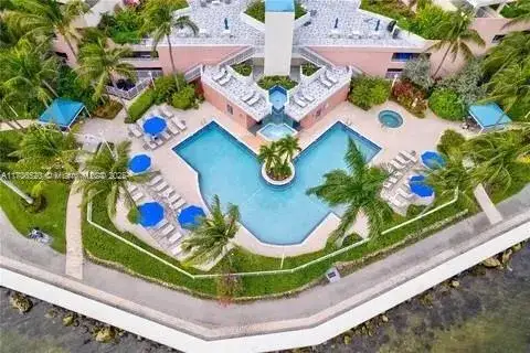 1 bedroom 1 bath Residential Lease for rent at 3370 Hidden Bay Dr # 610, Aventura FL 33180