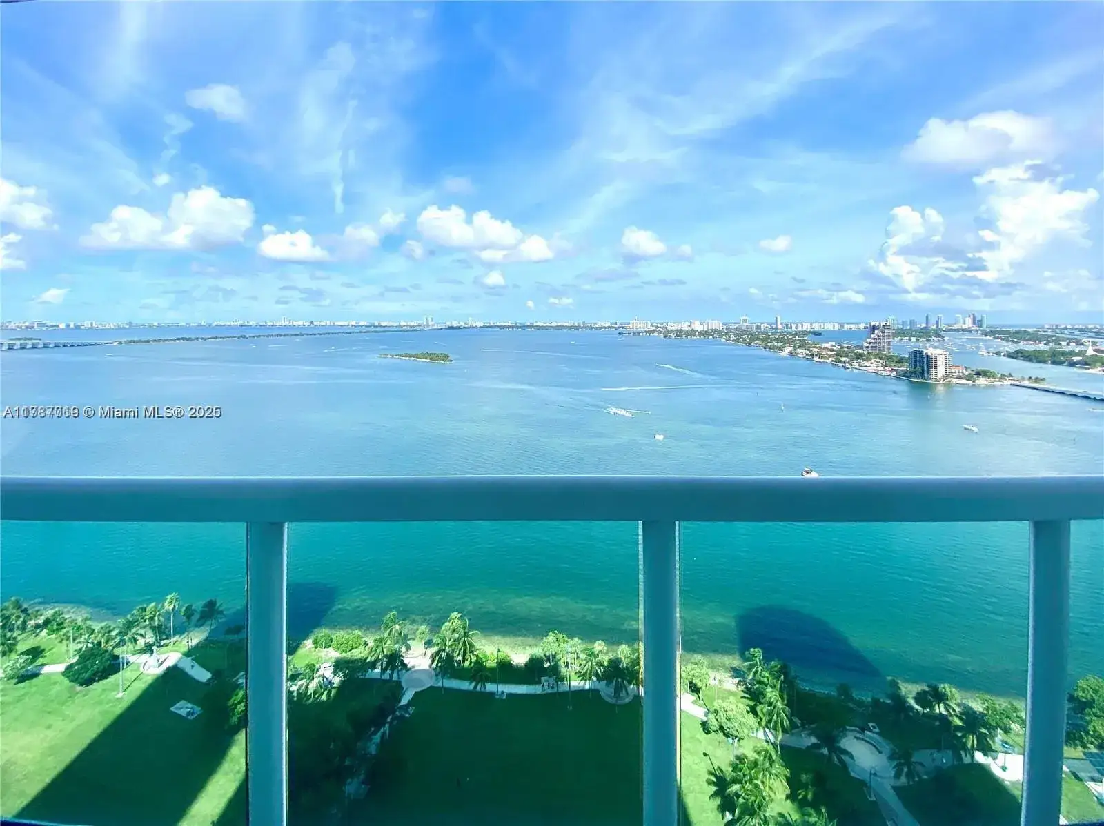 2 bedroom 2 bath Residential for sale at 1800 N Bayshore Dr # 2903, Miami FL 33132