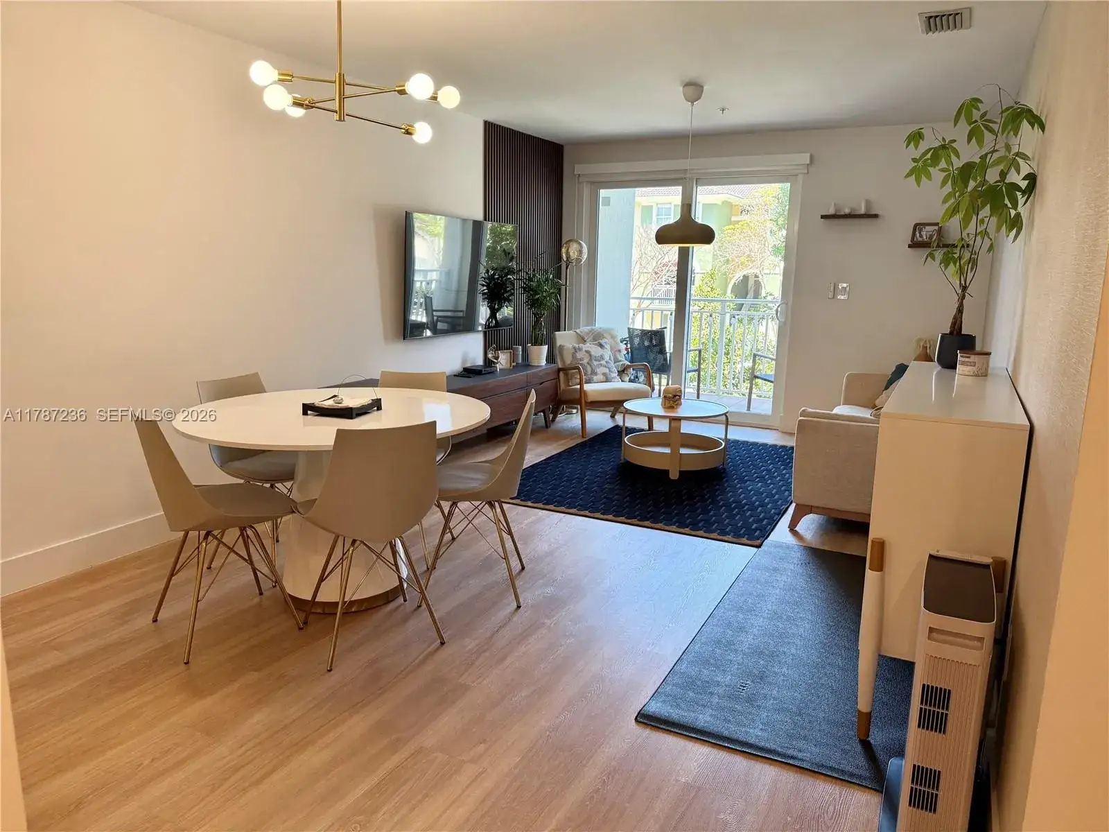 2 bedroom 2 bath Residential for sale at 10950 NW 82nd St # 205, Doral FL 33178