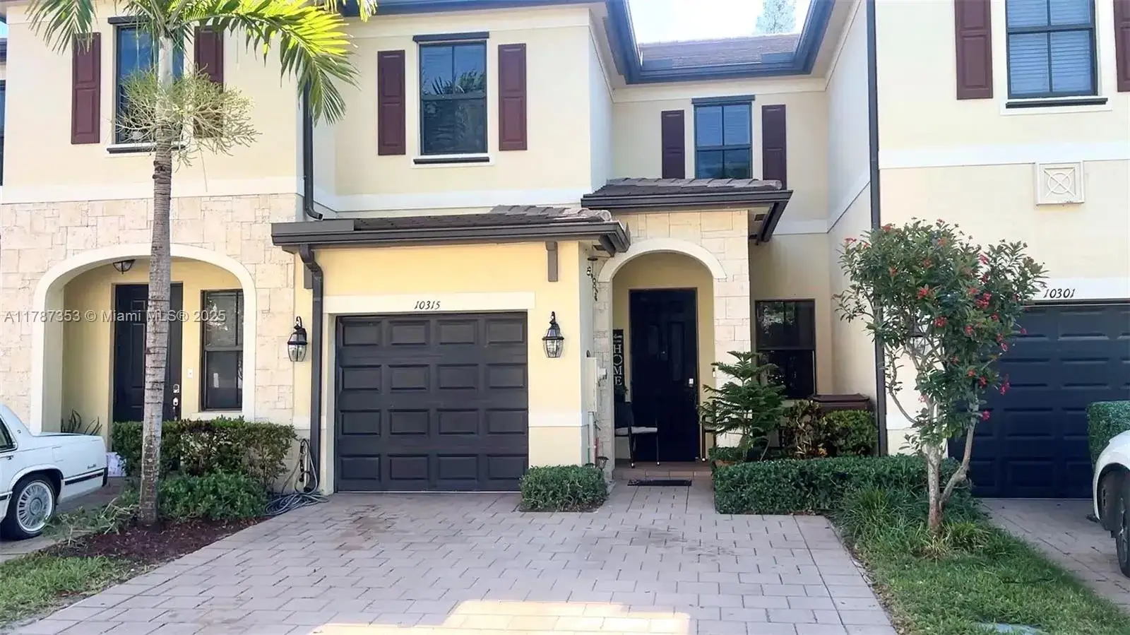 3 bedroom 2 bath Residential for sale at 10315 W 32nd Ln, Hialeah FL 33018