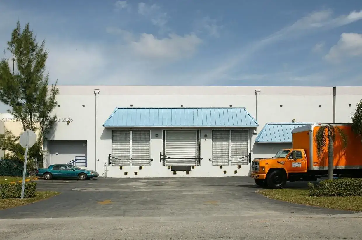 Commercial Sale for sale at 7101 NW 51st St, Miami FL 33166