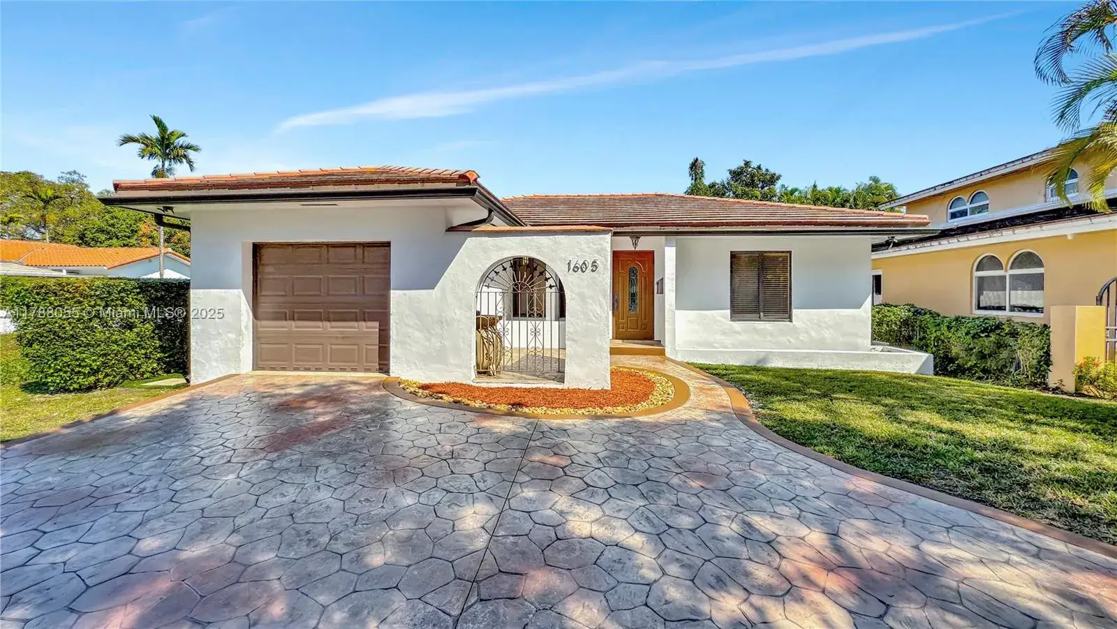 3 bedroom 2 bath Residential for sale at 1605 Red Rd., Coral Gables FL 33155