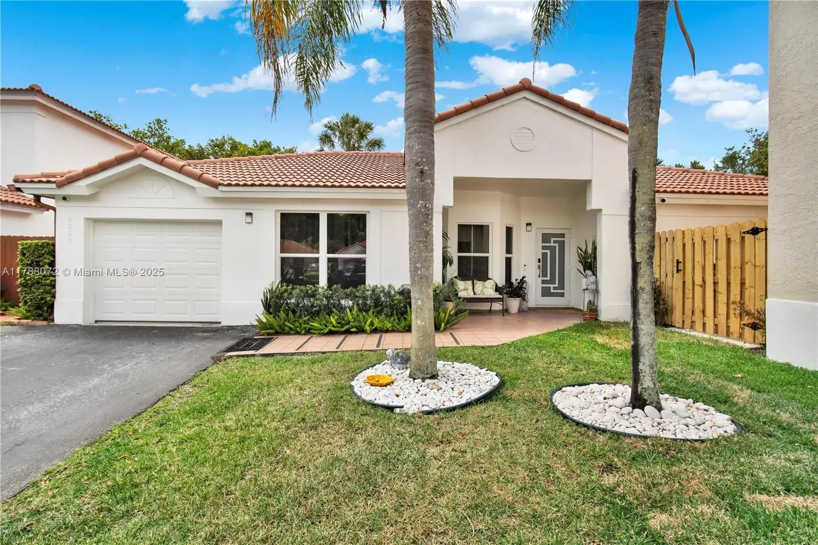 Land/Boat Docks for sale at 66 NW 102ND, Doral FL 33178