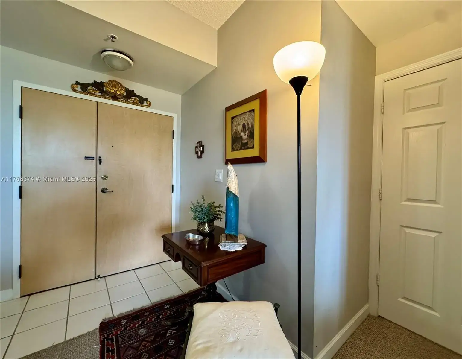 3 bedroom 2 bath Residential for sale at 9805 NW 52nd St # 420, Doral FL 33178