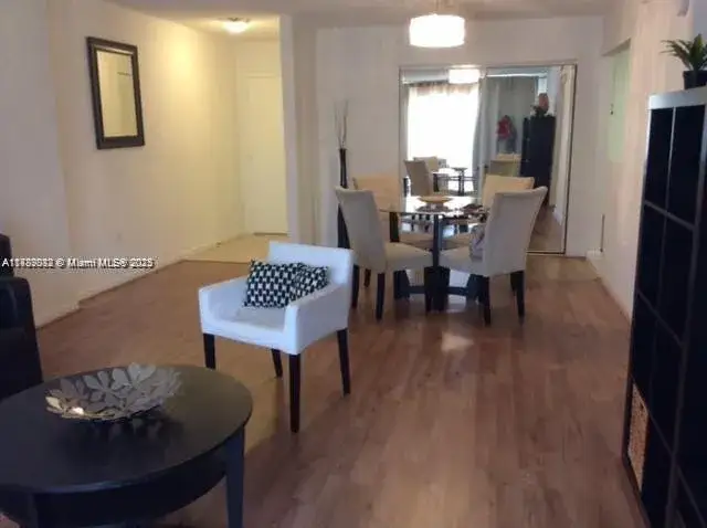 1 bedroom 1 bath Residential for sale at 200 178th Dr # 504, Sunny Isles Beach FL 33160