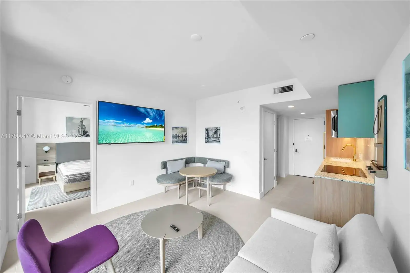 1 bedroom 1 bath Residential Lease for rent at 601 NE 1 Ave # 2507, Miami FL 33131