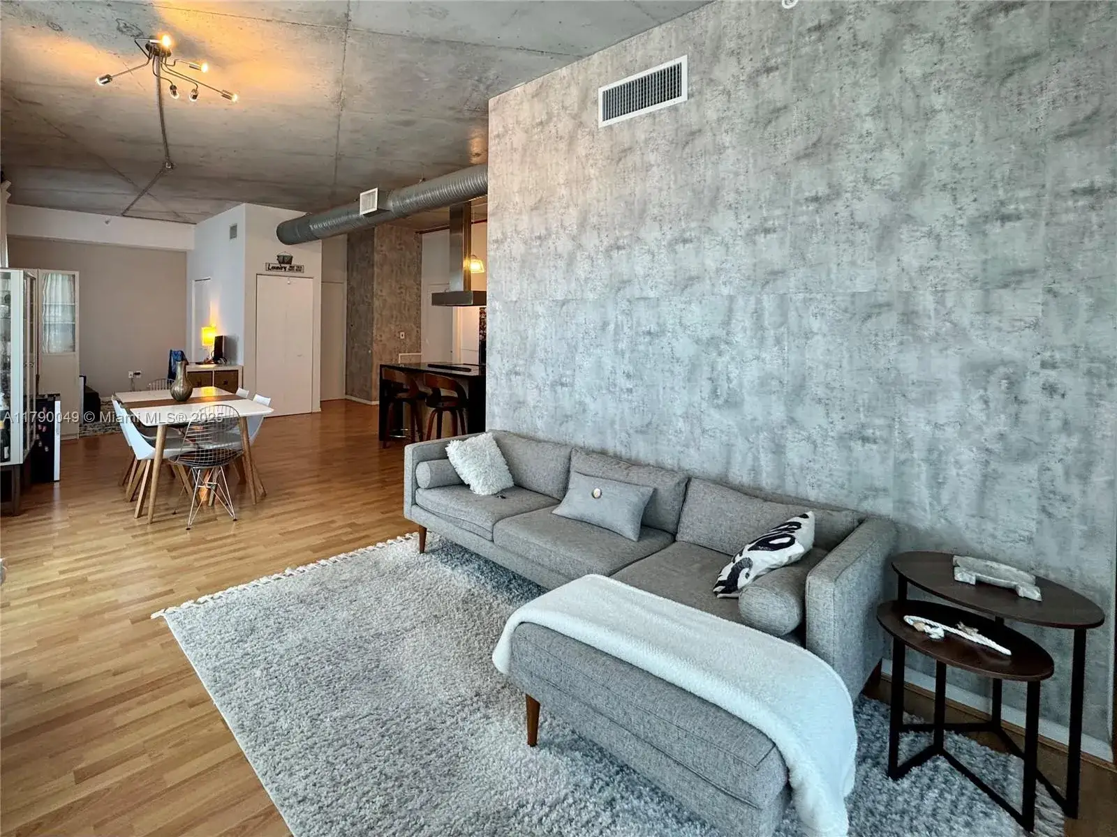 2 bedroom 2 bath Residential Lease for rent at 10 SW South River Dr # 1603, Miami FL 33130