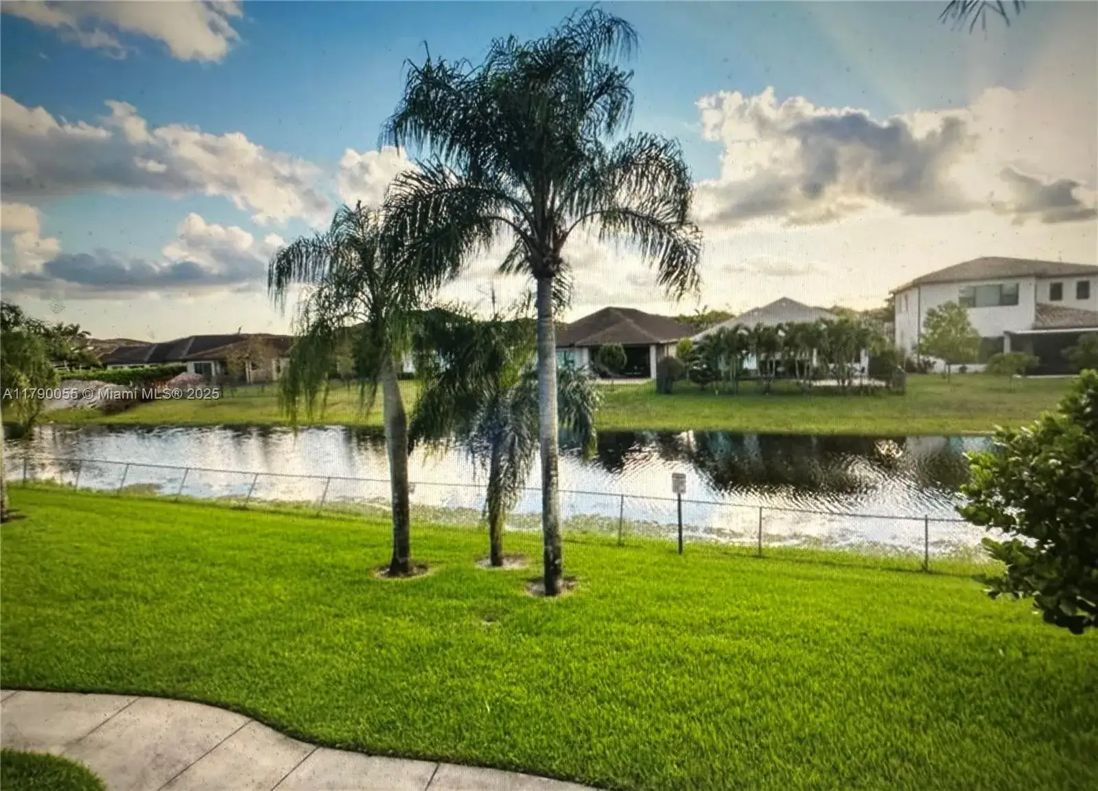 2 bedroom 2 bath Residential Lease for rent at 1200 SW 113th Ter # 202, Pembroke Pines FL 33025