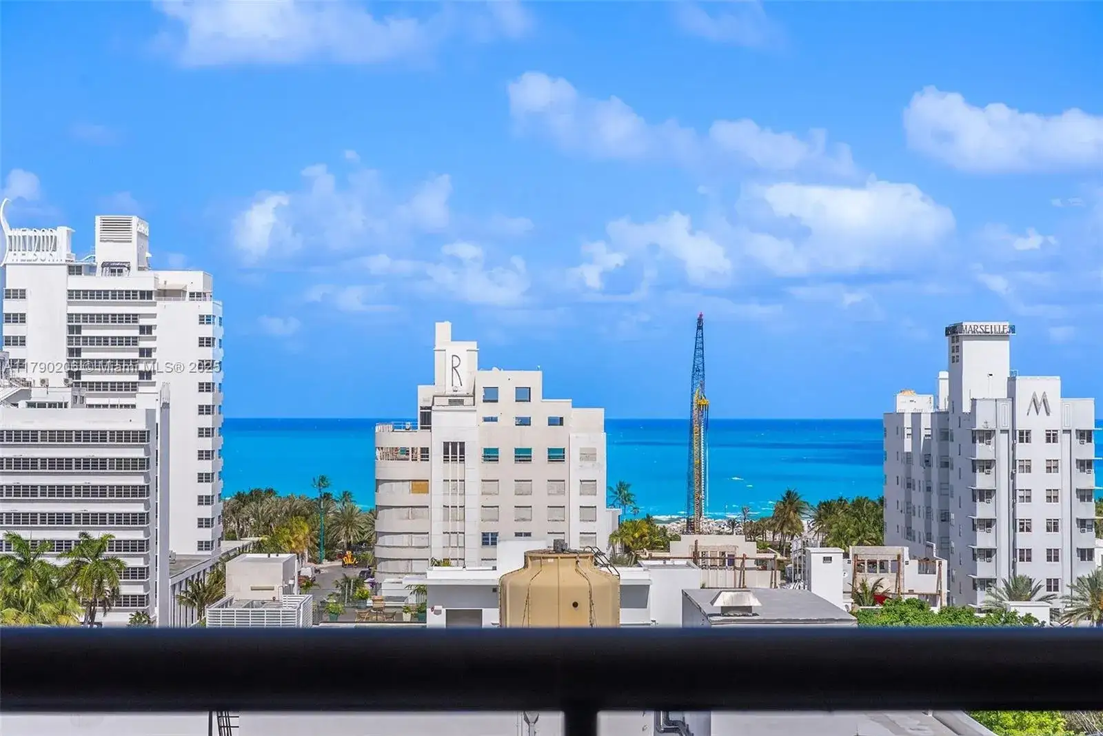 2 bedroom 2 bath Residential for sale at 1775 Washington Ave # 11C, Miami Beach FL 33139