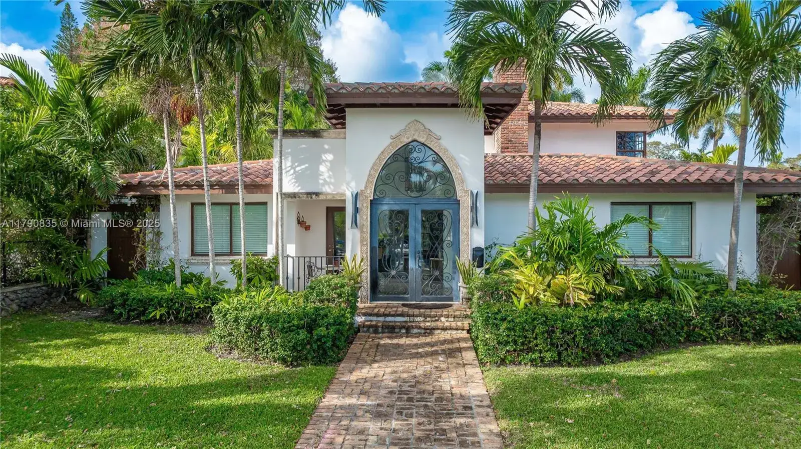 5 bedroom 4 bath Residential for sale at 1075 NE 89th St, Miami FL 33138
